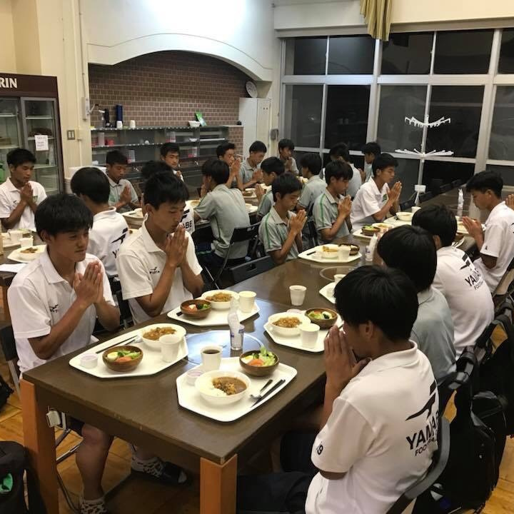 BOSCOVILLA ボスコヴィラ　ボスコビラ　サッカー　アカデミー　山辺　奈良　高校　プロ　育成　天平フーズ　興津　大三　清水　エスパルス　セレッソ　ガンバ　大阪　奈良市　フットボール　soccer academy Football 寮　生活　並松小学校　大和高原　全国　制覇　強豪　日本一　木場　昌雄　村上　コーチ